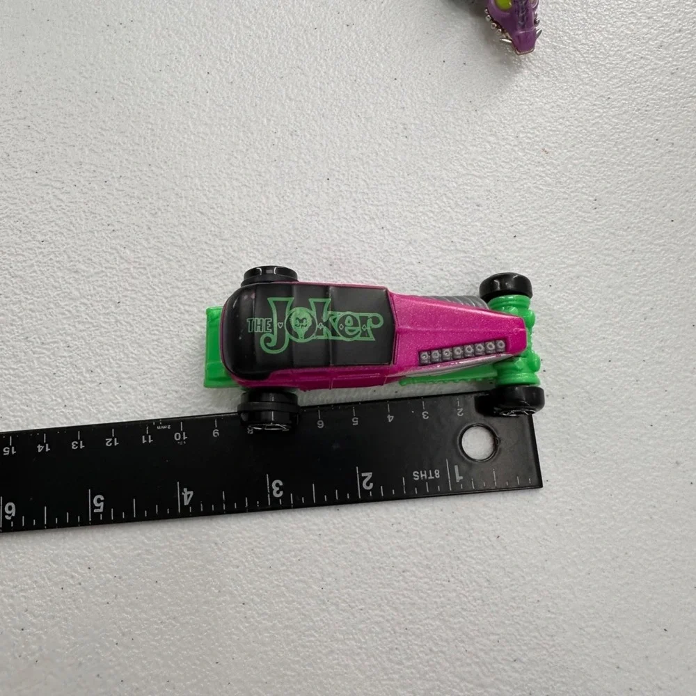 Hot Wheels 2014-2015 Collectible Die-Cast Toy Cars Set Of 4 Submarine‎ Joker Car